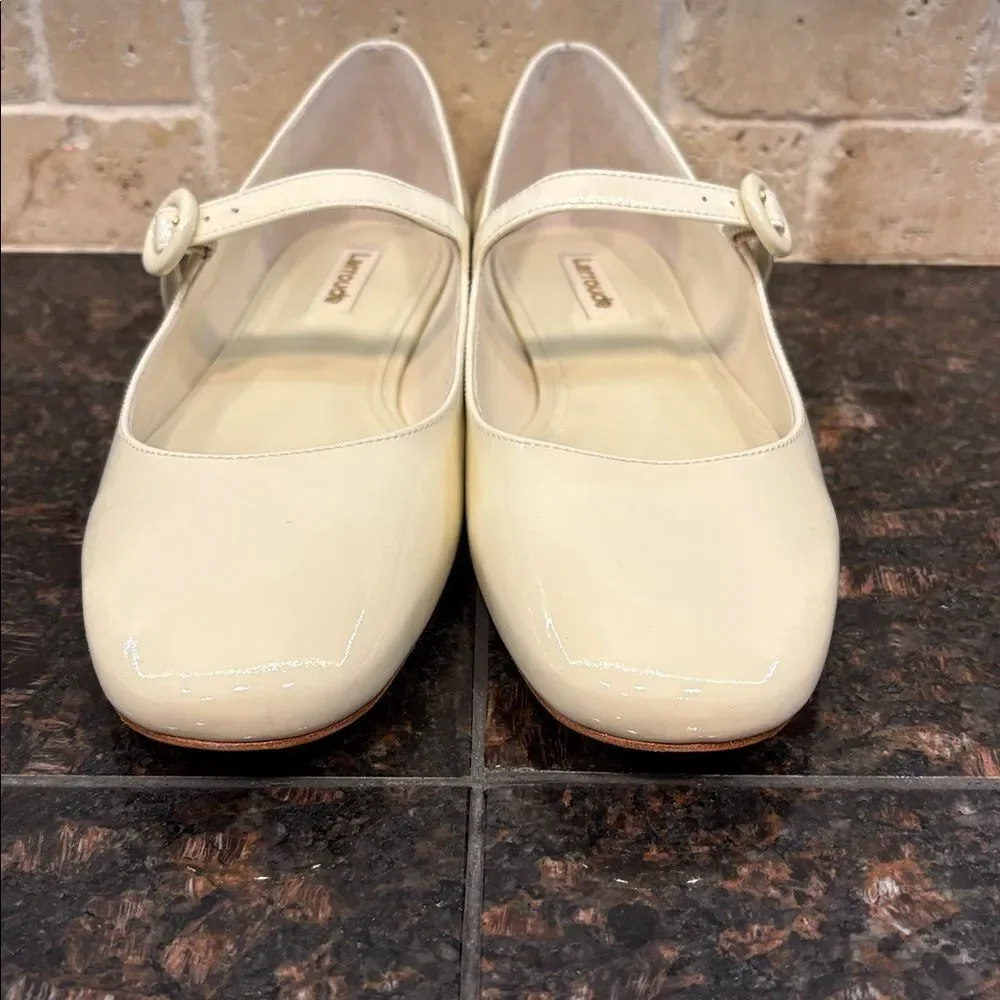 NWT Larroude/Dust Bag Blair Vary Jane Flat &315